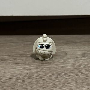 Disney Doorables Halloween Series Mummy Eeyore (Ultra Rare)